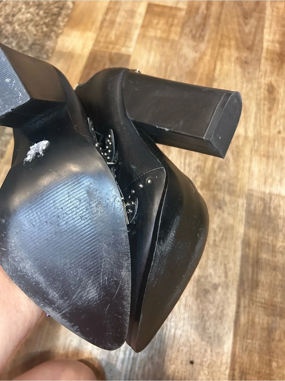 Steve Madden Comet Studded Buckle Pointed Black Leather Heel Boots Size 10